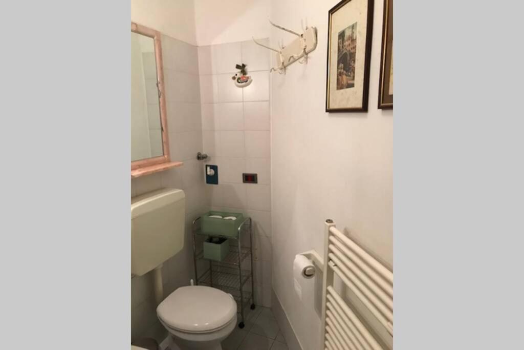 Appartamento Tipico Con Corte Privata Veneza Exterior foto